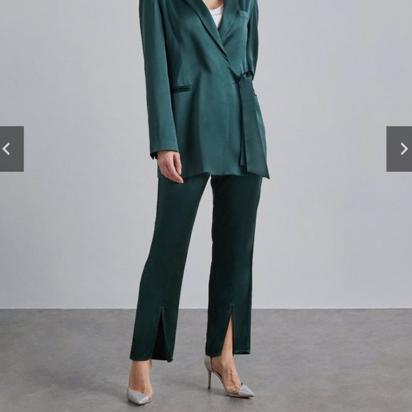 Silky Front Slit Cropped Trousers (Dark Green) - Silk Maison